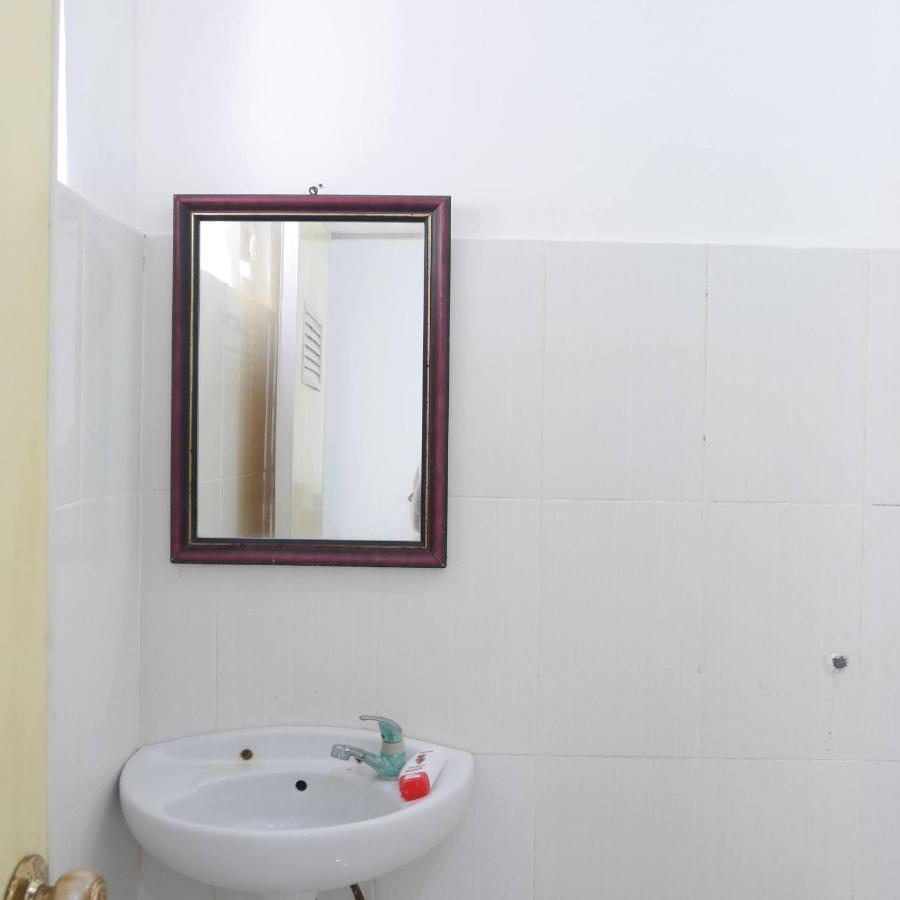 길리트라왕안 Rumah Side 아파트 외부 사진